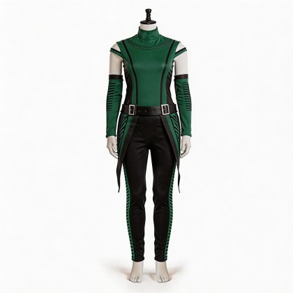 Mantis Outfit