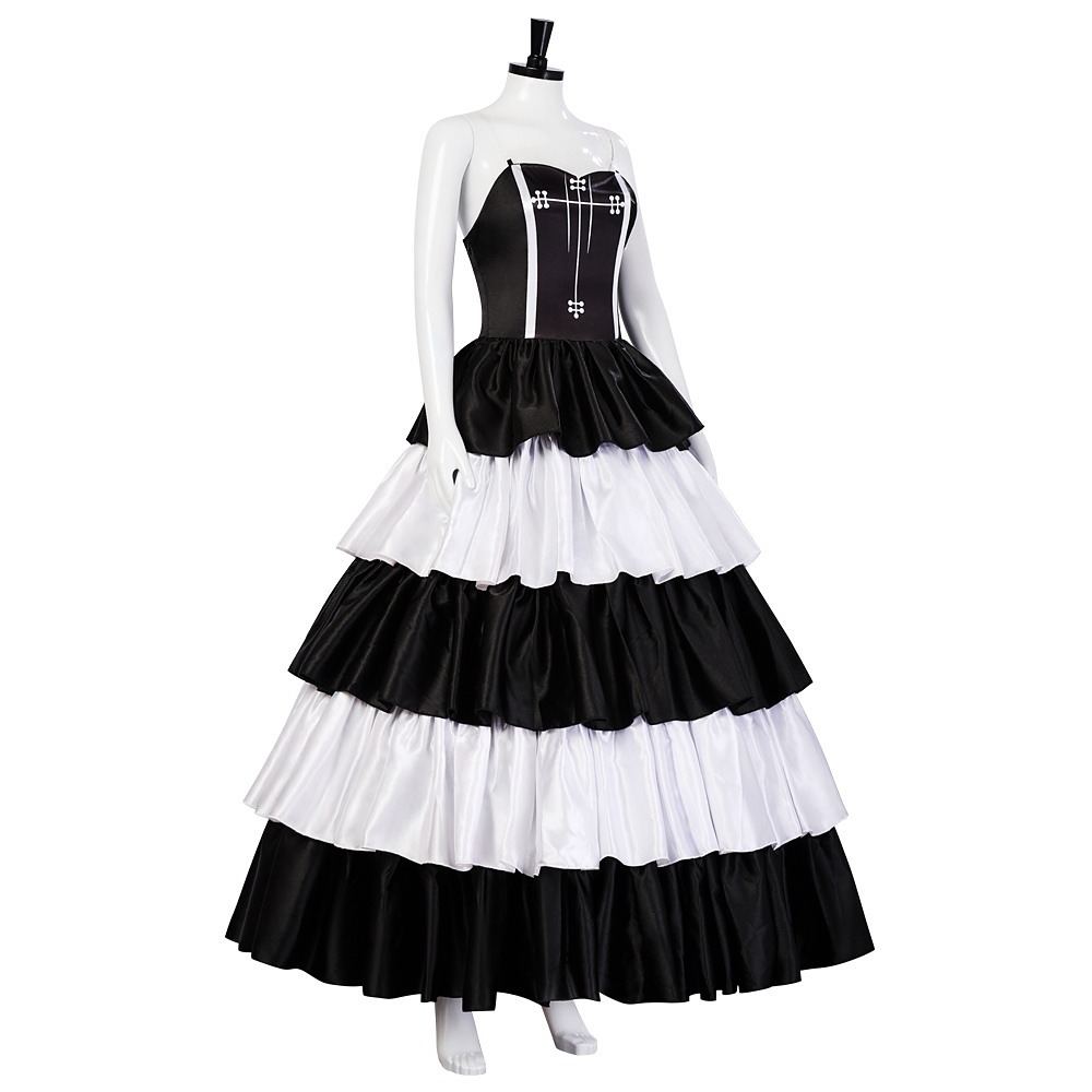 One Piece Perona black and white tiered strapless gown with lace hat